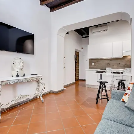 New Spanish Square - Romedreamhome