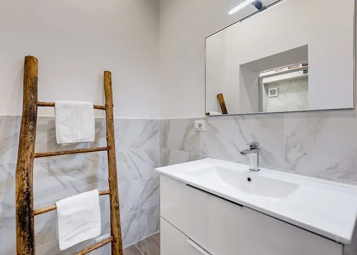 Appartement New Spanish Square - Romedreamhome