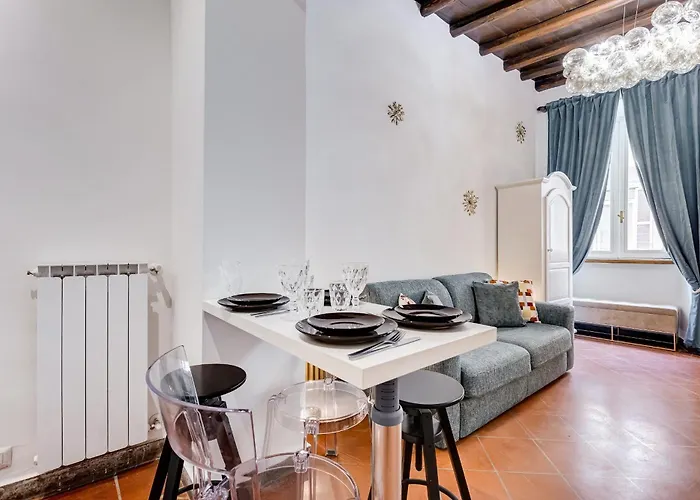 Appartement New Spanish Square - Romedreamhome *