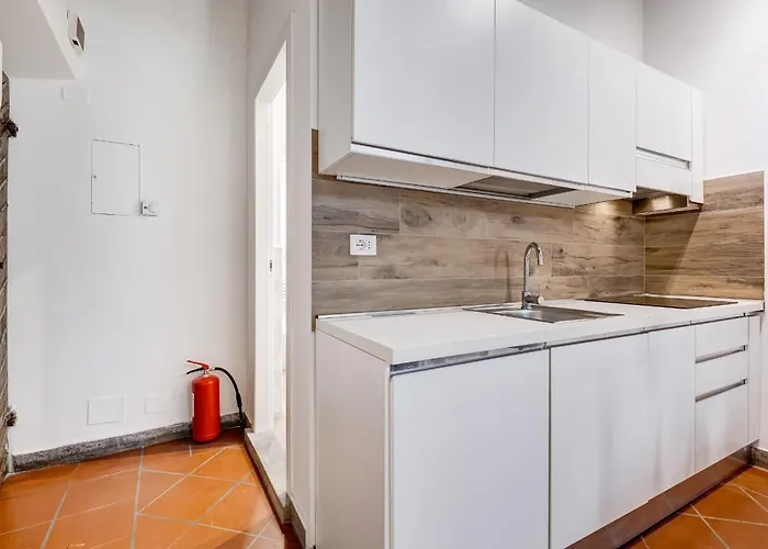 New Spanish Square - Romedreamhome * Rom