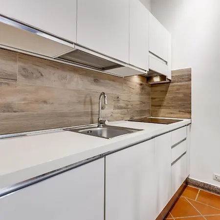 New Spanish Square - Romedreamhome